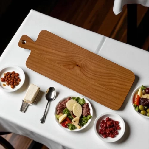 Tagliere artigianale pratico ed elegante per servire a tavola