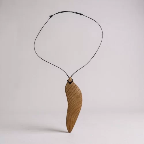 Wooden pendant necklace
