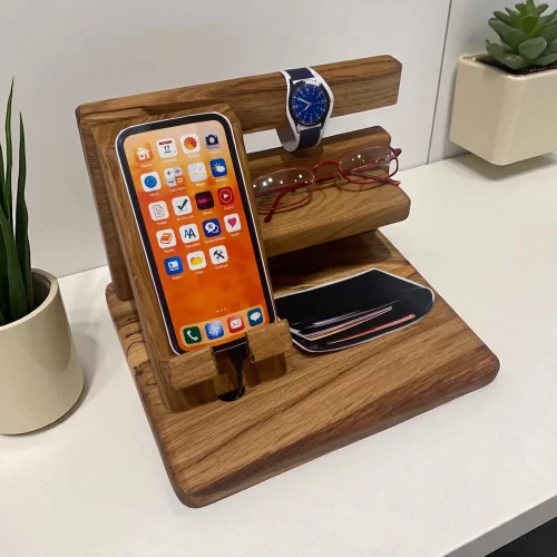 Handcrafted wooden phone holder - Image 2