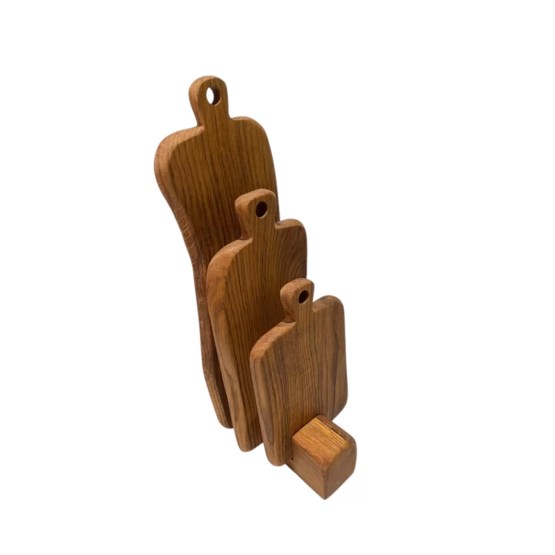 Set di 3 taglieri artigianali in legno massello con basamento da cucina