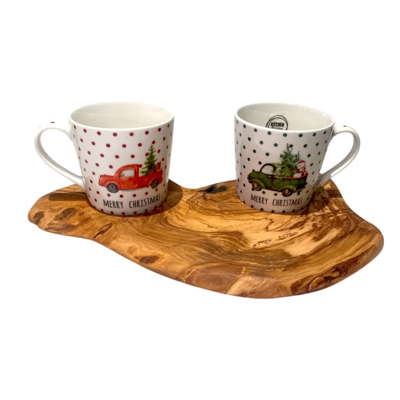 Vassoio in legno massello di ulivo con due tazze natalizie Merry Christmas decorate con auto e albero di Natale.